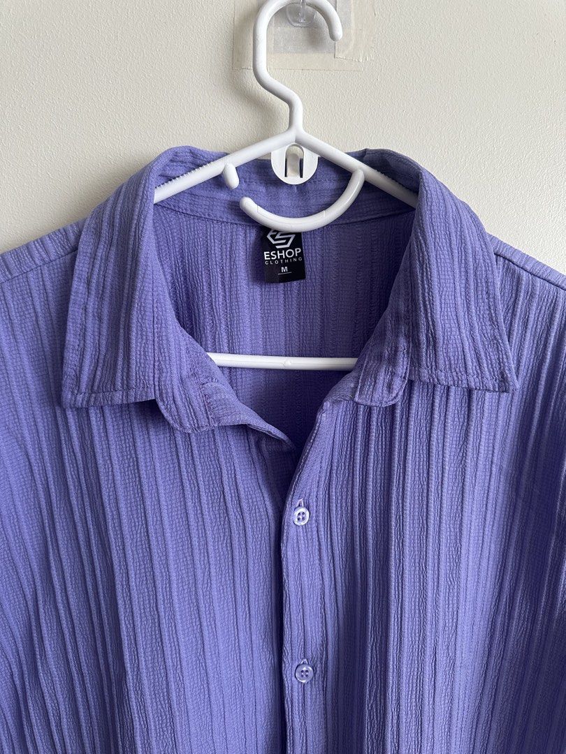 Eshop Purple Short Sleeve Shirt (Category: Tshirts & Polo Shirts ) located in Manila. Submitted by peebss18 (Listing ID 1428064266, Image 1). Description: Eshop Purple Short Sleeve Shirt (Men) Condition: Good / lightly used Size: Medium (fits M comfortably) Dimensions: L – 28” / W – 22” Details: • Short sleeve casual shirt • Purple color, lightweight and breathable • Soft cotton / cotton-blend material • Perfect for casual / streetwear outfits Pr