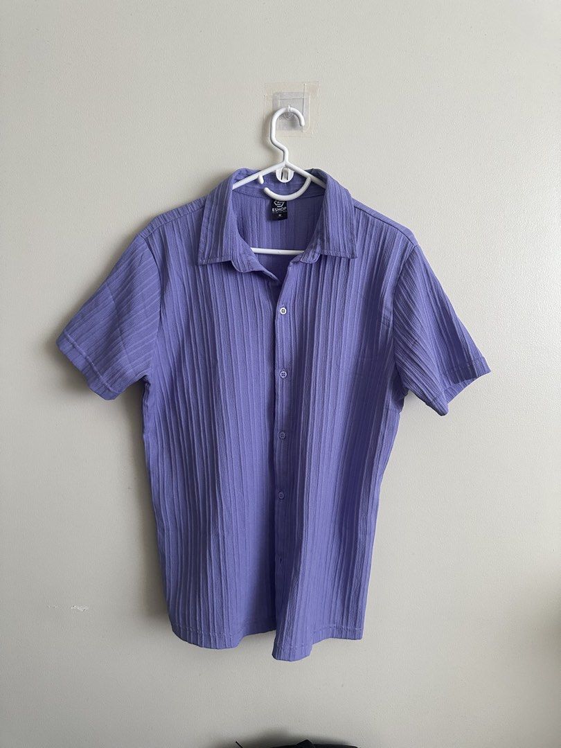 Eshop Purple Short Sleeve Shirt (Category: Tshirts & Polo Shirts ) located in Manila. Submitted by peebss18 (Listing ID 1428064266, Image 2). Description: Eshop Purple Short Sleeve Shirt (Men) Condition: Good / lightly used Size: Medium (fits M comfortably) Dimensions: L – 28” / W – 22” Details: • Short sleeve casual shirt • Purple color, lightweight and breathable • Soft cotton / cotton-blend material • Perfect for casual / streetwear outfits Pr