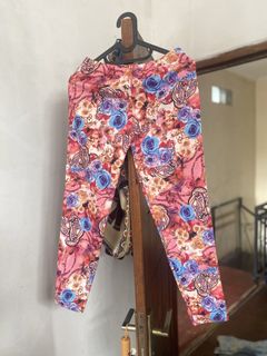 (Kategori: ) berada di . Dikirim oleh kosan.things (ID iklan 1427976263, Gambar 1). Deskripsi: .