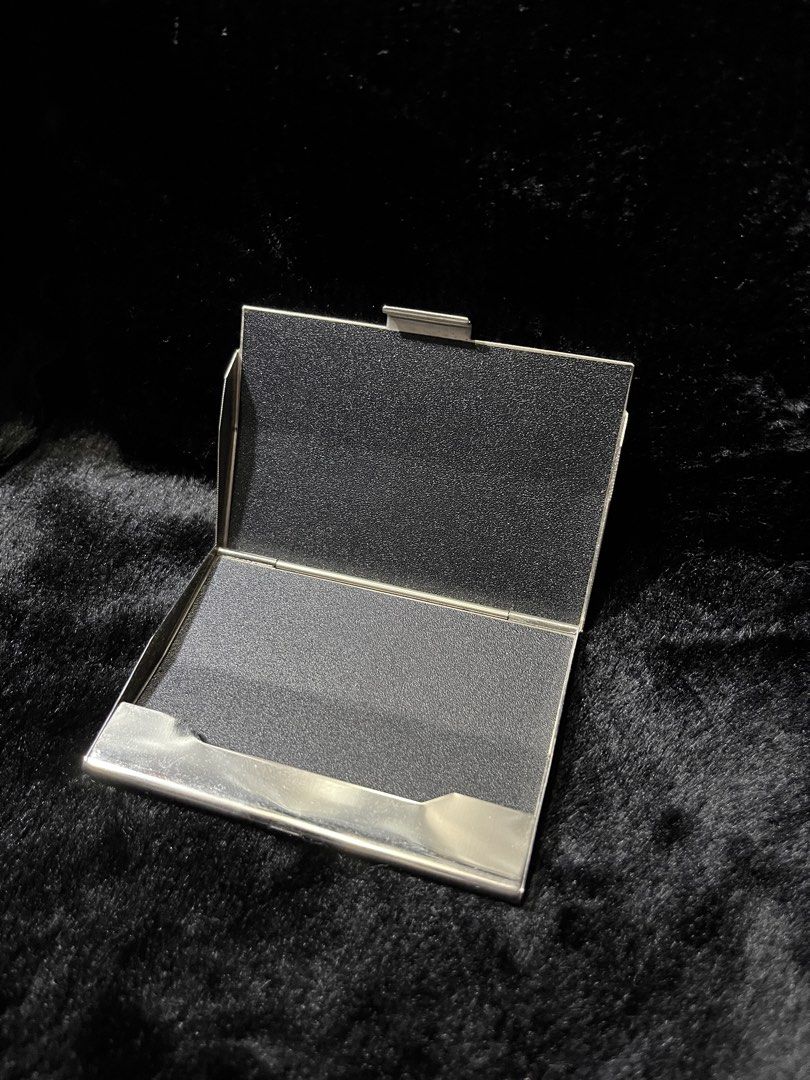 FX Creations Card Holder (Category: Luxury Bags & Wallets) located in Baguio. Submitted by azcollections_scar (Listing ID 1428006014, Image 1). Description: .