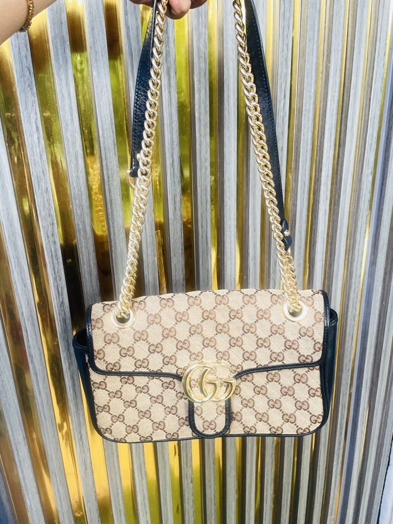 Gucci GG Marmont Shoulder Bag (Category: Luxury Bags & Wallets) located in Mambajao. Submitted by keysse1432 (Listing ID 1427412654, Image 2). Description: Ukay source No major issue please do self authenticity🥰❤️ No major issue .