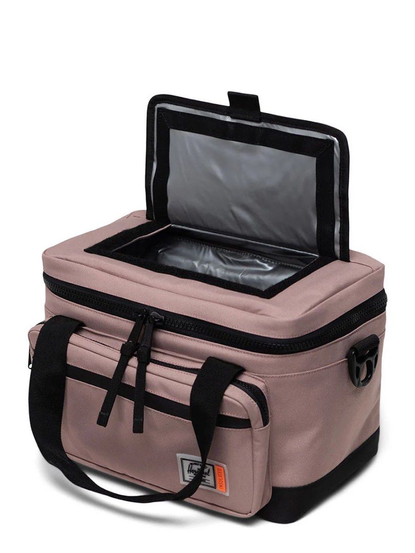 Herschel Popquiz Insulated Cooler -30 Pack (Category: Beach Bags) located in Manila. Submitted by bagmaniaph (Listing ID 1428085458, Image 2). Description: The Insulated Pop Quiz Cooler 30 Pack is ideal for summer picnics and staying hydrated on long road trips. .