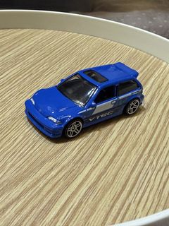 (Category: ) located in . Submitted by sellwithus_75 (Listing ID 1428077075, Image 1). Description: .