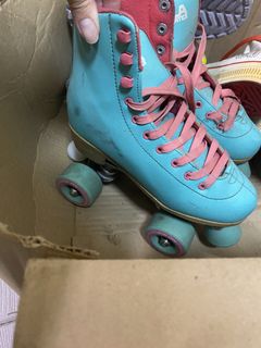 (Category: ) located in . Submitted by vvvv.store (Listing ID 1427953898, Image 1). Description: .