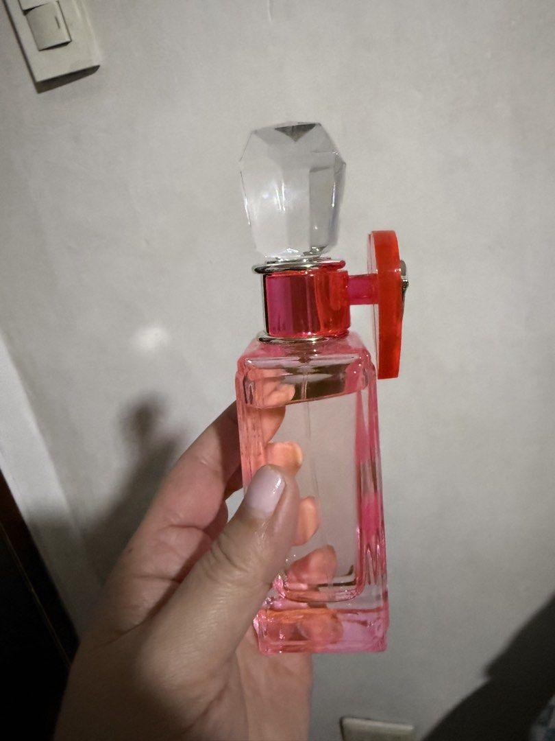 Juicy Couture La La Malibu Perfume 75ml (Category: Fragrance & Deodorants) located in Cainta. Submitted by mykee1 (Listing ID 1428039229, Image 2). Description: .