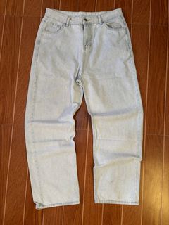 (Category: ) located in . Submitted by abuseformoney (Listing ID 1428049042, Image 1). Description: .