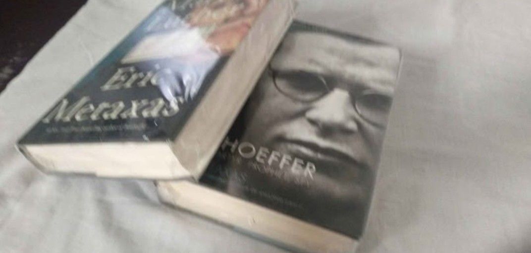 Martin Luther & Bonhoeffer by Eric Metaxas (Category: Storybooks) located in Cavite. Submitted by pszzz (Listing ID 1427962372, Image 2). Description: sold as set. fixed price..