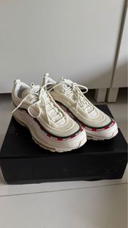 （分類：）位於 。 由 leslie00 提交（商品編號 1427965907，圖片 1）。簡介： 。