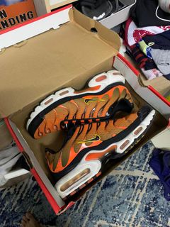 (Category: ) located in . Submitted by ggstoreeemy (Listing ID 1428032304, Image 1). Description: .