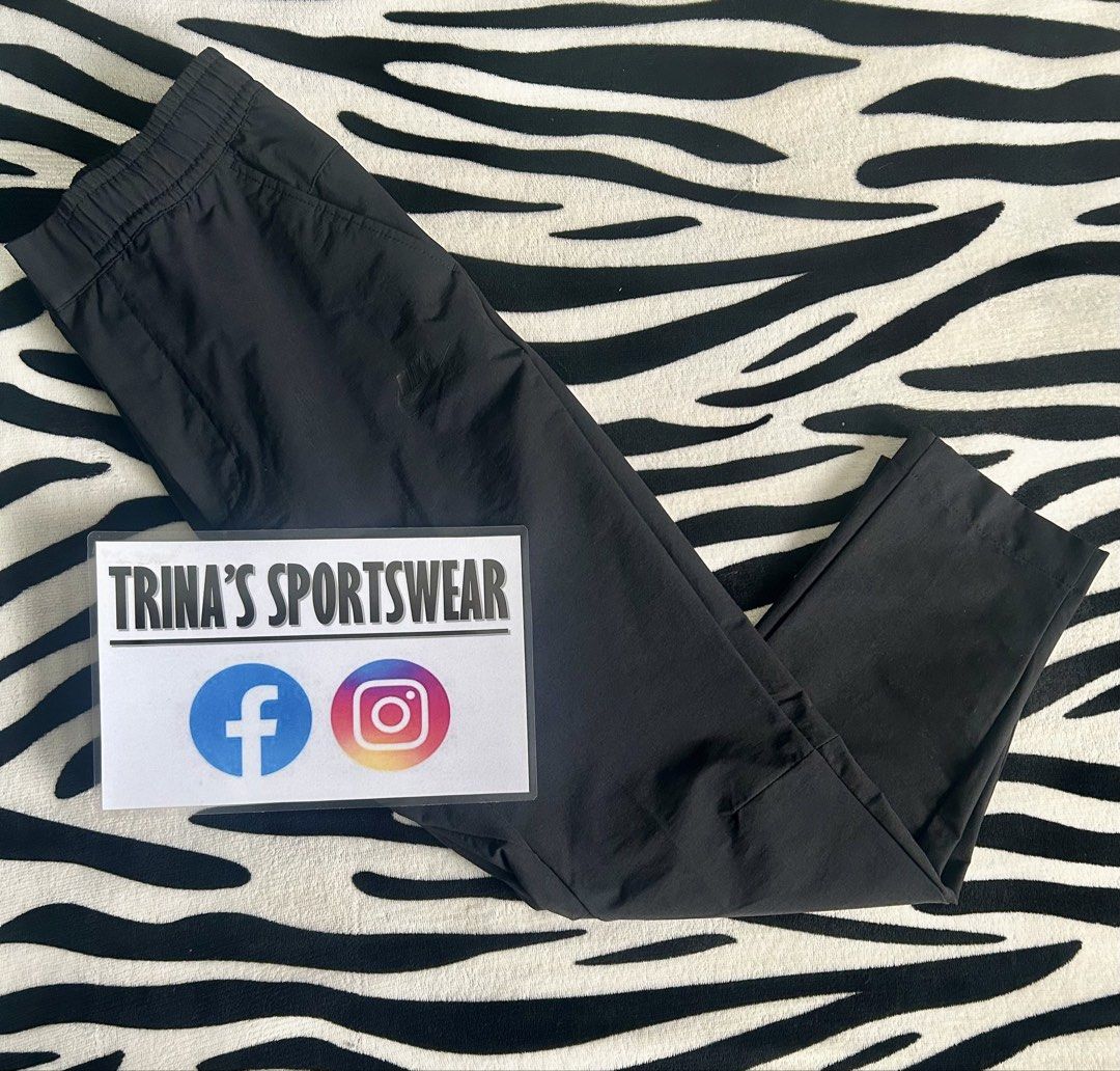 Nike Men's Woven Commuter Pants (Category: Jeans) located in Pasig City. Submitted by trina1027 (Listing ID 1427995637, Image 3). Description: FOR SALE! Brand new | On hand | Original Nike Men's Woven Commuter Pants 💯 Size: Medium & Large Selling Price: 1,850 SRP: 3,295 MOP: Gcash/BDO bank transfer Shipping thru: LBC/Lalamove 📍Pasig Location Like & Follow: FB Page: Trina's Sportswear IG: trinas_sportswear.