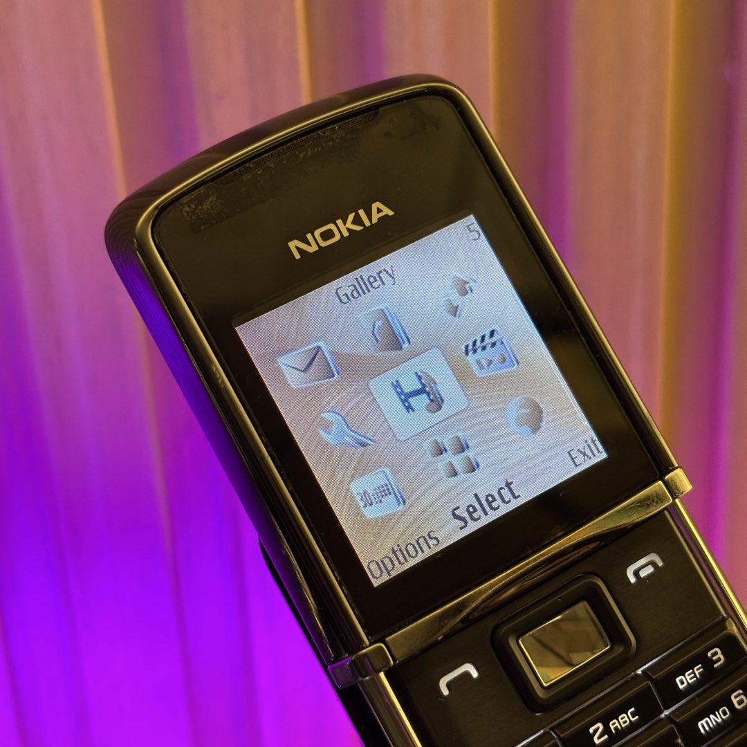 Nokia 8800 Sirocco Opeline Working | SlickSmith Technology (Category: Early Generation Mobile Phones) located in Lipa City. Submitted by slicksmithtechnology (Listing ID 1428015564, Image 3). Description: Rare unit black Nokia 8800 Sirocco opeline to any network. The comes with new battery and charger. Slight scratches due to age, camera sometimes doesn’t work..
