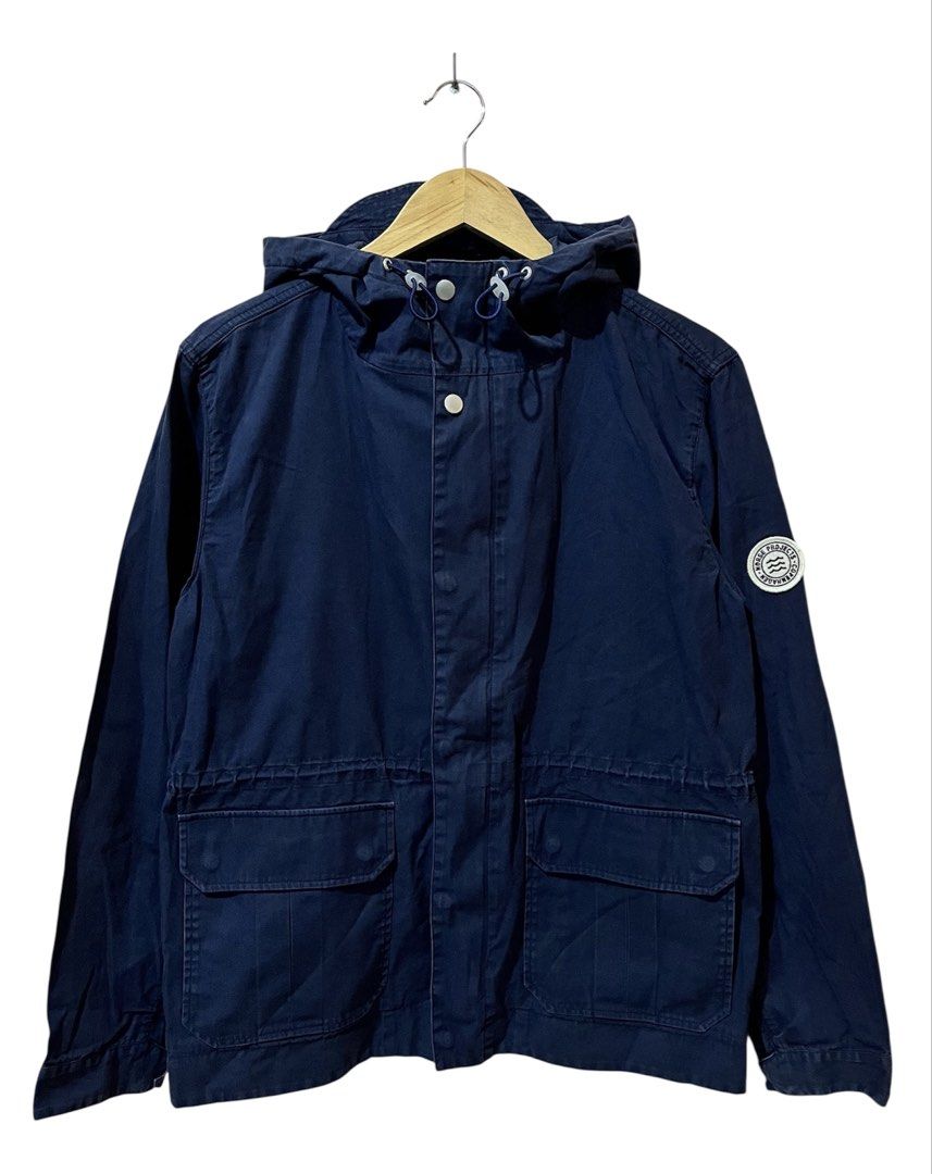 Norse Projects Nunk Sports Jacket (Category: Coats, Jackets and Outerwear) located in Quezon. Submitted by _sortofgoodsph (Listing ID 1427974505, Image 1). Description: Norse Projects Nunk Sports Jacket Size medium on tag Dimensions: Pit to pit - 21” Length - 27” Sleeve - 25.5” Shoulder - 18” Hem - 21” Very good used condition No issue Note: Feel free to ask questions before purchasing.