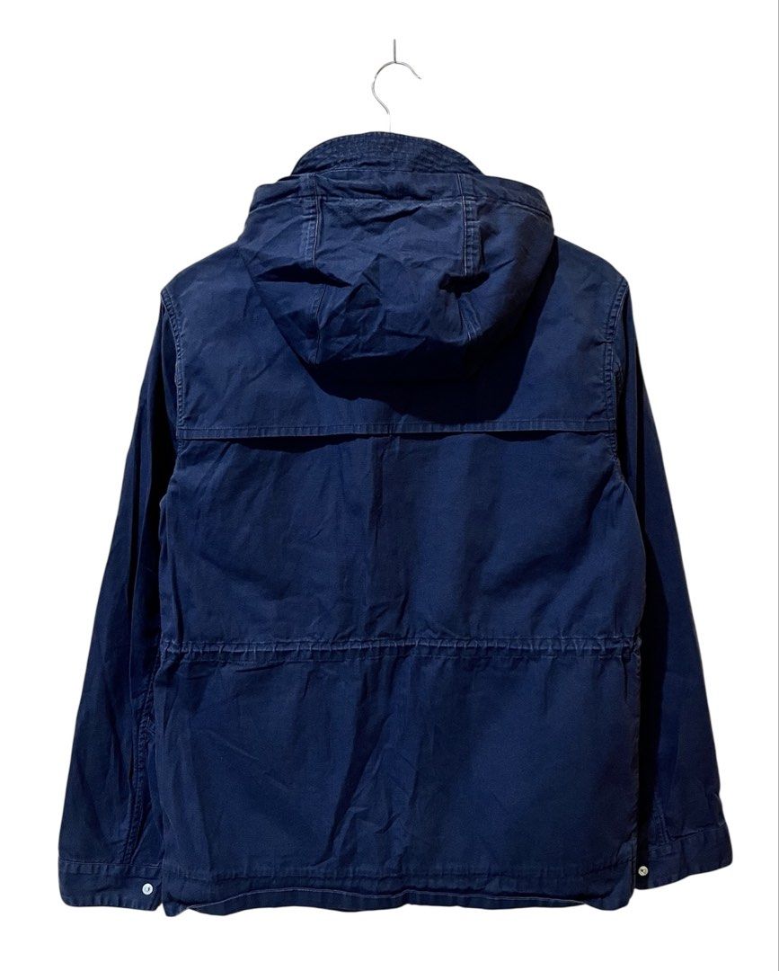 Norse Projects Nunk Sports Jacket (Category: Coats, Jackets and Outerwear) located in Quezon. Submitted by _sortofgoodsph (Listing ID 1427974505, Image 3). Description: Norse Projects Nunk Sports Jacket Size medium on tag Dimensions: Pit to pit - 21” Length - 27” Sleeve - 25.5” Shoulder - 18” Hem - 21” Very good used condition No issue Note: Feel free to ask questions before purchasing.