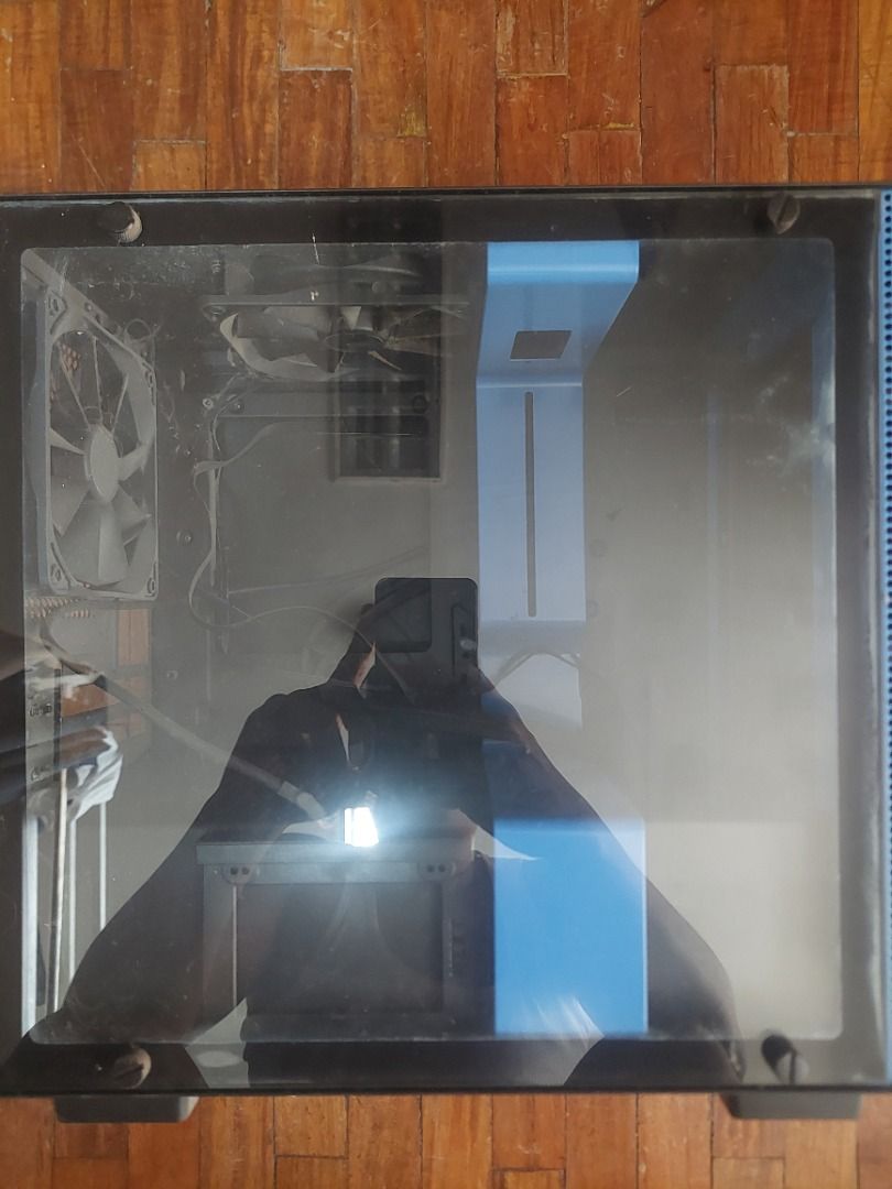 NZXT H200 ITX PC Case (Category: Desktops) located in Manila. Submitted by thejaypee (Listing ID 1427957833, Image 2). Description: For Sale: NZXT H200 PC Case (Black) – Unused / Like New Price: PHP 3,500 Condition: Unused spare case (never built in). Maalikabok lang, no dents. Stored indoors. What you’re getting: - NZXT H200 Mini-ITX Case (Black) - Side panel + all panels intact - Included screws/accessories if I can find them (will confirm) Hig