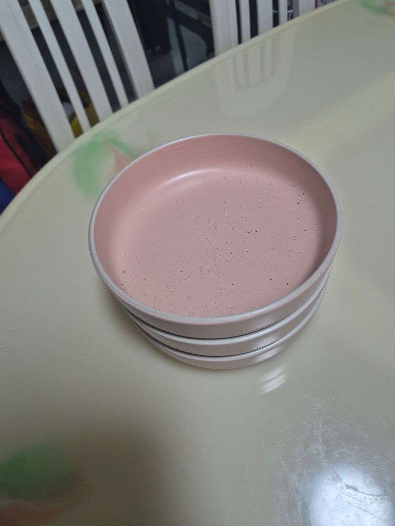 Pink Ceramic Plates - Set of 3480089509610147842