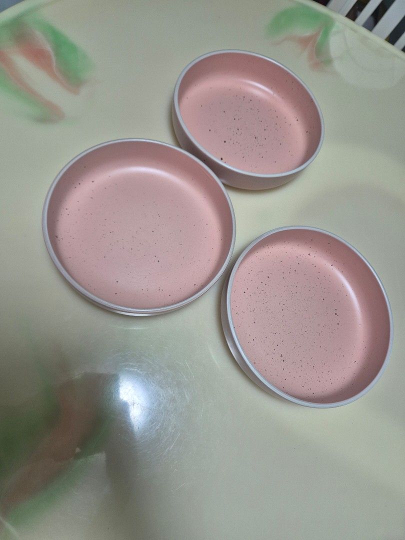 Pink Ceramic Plates - Set of 3