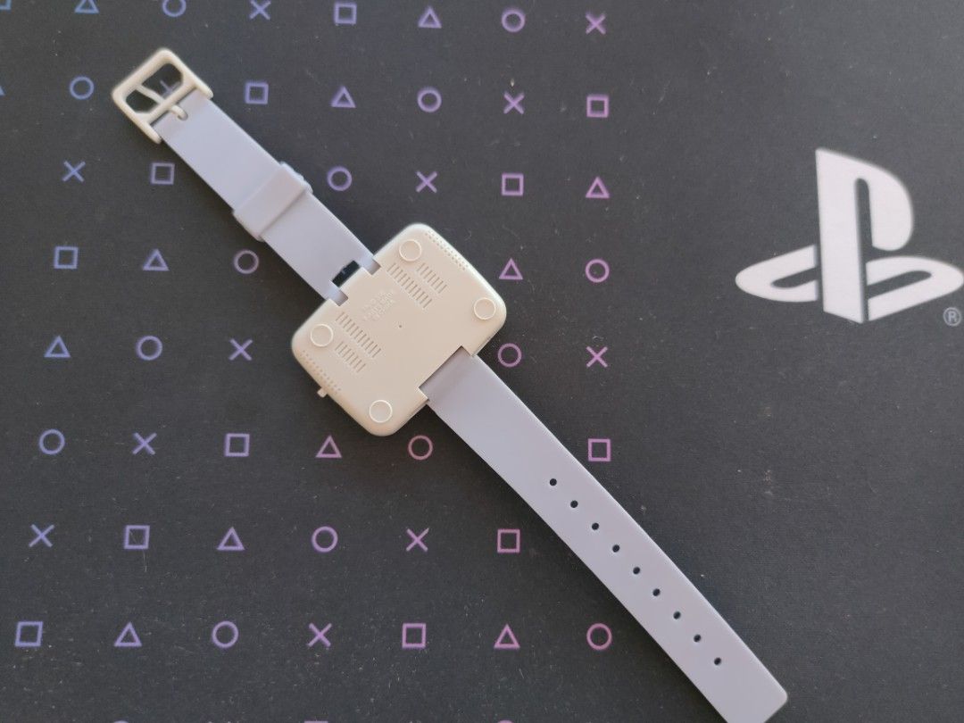 PlayStation One Watch (Category: PlayStation) located in Manila. Submitted by kikim012 (Listing ID 1427963104, Image 2). Description: PSone watch condition: New / unused opened for photo may manual to, di ko lang nasama sa pag picture. price: 750 location: CAGAYAN DE ORO CITY (mindanao) LBC COD COP.