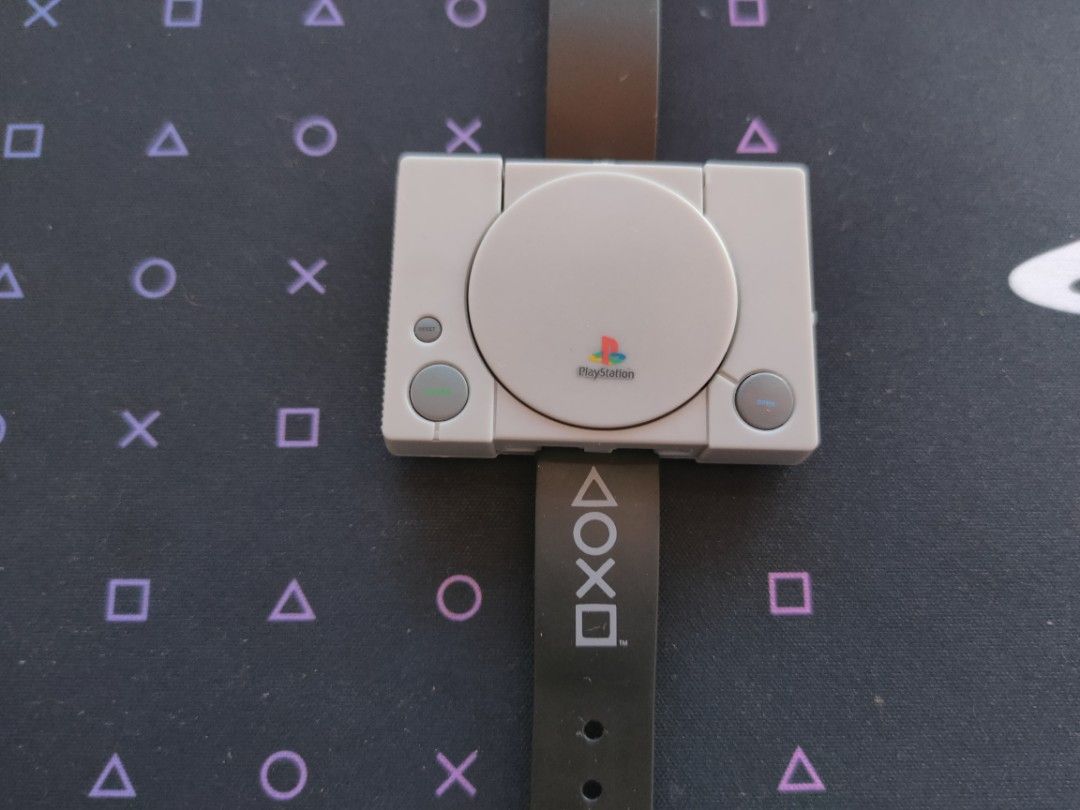 Playstation Watch (Category: PlayStation) located in Manila. Submitted by kikim012 (Listing ID 1427963356, Image 2). Description: Playstation 1 Gashapon watch condition: new / unused opened for photo no stains, no dirt. price: 750 location: CAGAYAN DE ORO CITY (mindanao) LBC COD COP.