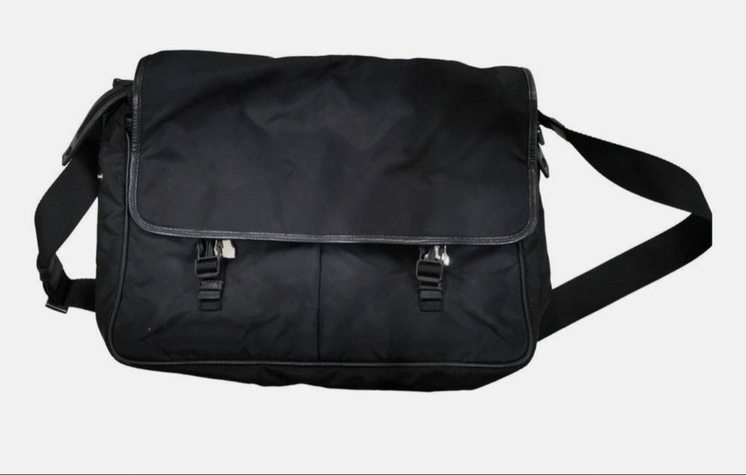 Prada Nylon Messenger Bag (Category: Luxury Bags & Wallets) located in Manila. Submitted by cosmicdeer_982e25 (Listing ID 1428071359, Image 2). Description: Mens messenger bag nylon prada.