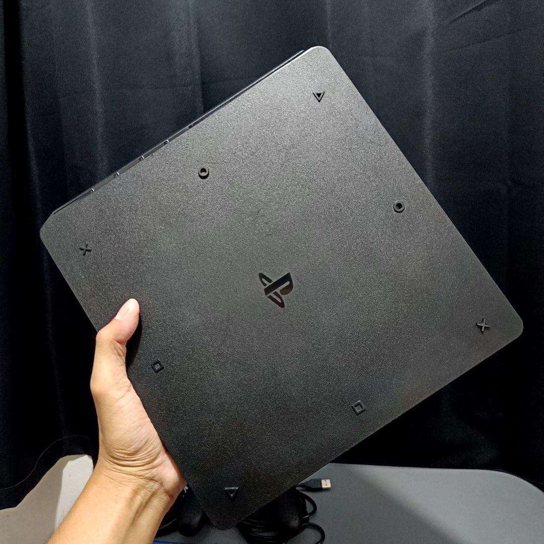 PS4 Slim 500Gb With 1 Original Controller and 2 Disc Games (Category: PlayStation) located in Quezon City. Submitted by senmaxxing (Listing ID 1428043191, Image 3). Description: Price: 8000 Only Fixed! Lowballers will be ignored No box pero Makinis & Intact Seal Never nabuksan / pwede pang regalo PS4 Slim 500Gb System 12.52 Jailbreakable Comes with Power cord & HDMI 1 Original Controller & 2 Disc Games GTA V COD Modern Warfare Installed Games: Na