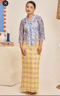 (Category: ) located in . Submitted by shopwithfarisa (Listing ID 1428077411, Image 1). Description: .