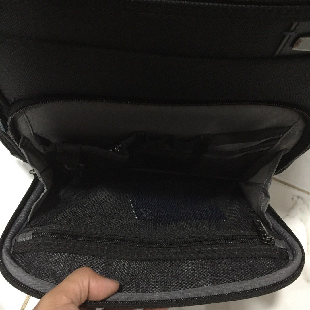 Samsonite Black Backpack (Category: Backpacks) located in Santa Rosa. Submitted by gardenofthrifts (Listing ID 1428006035, Image 3). Description: Original - ₱2880 15 width x 17 length Excellent condition .