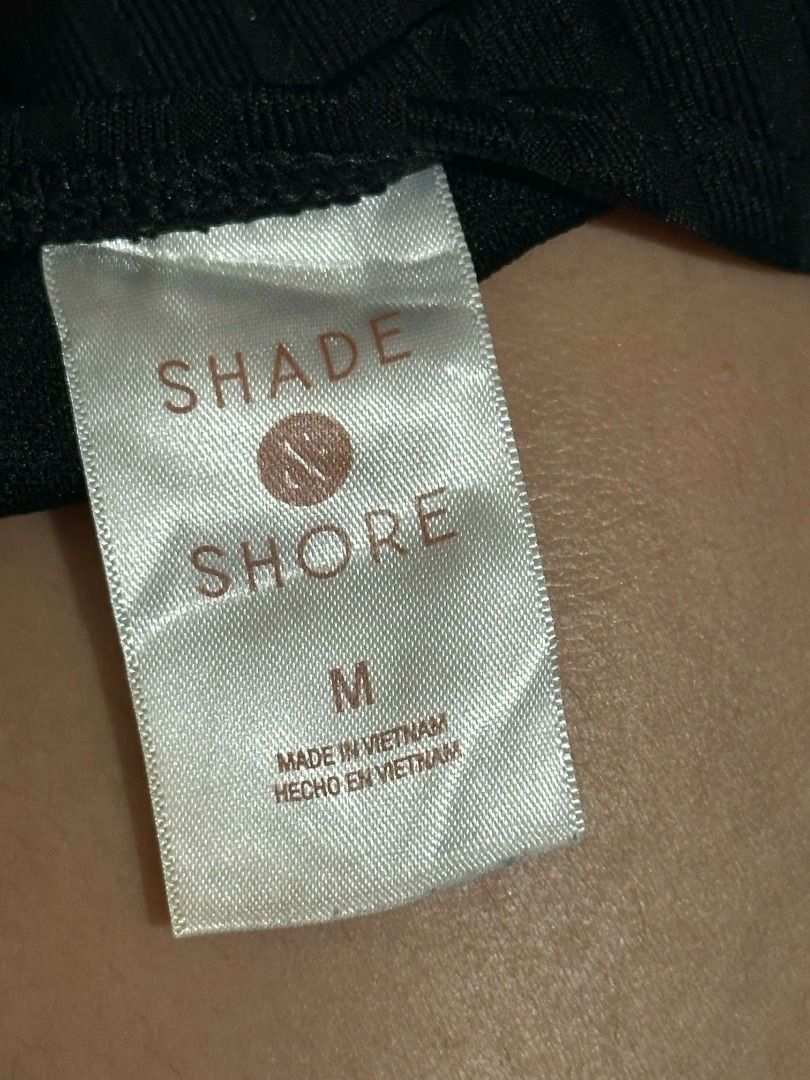 Shade & Shore Black Swimsuit - Size M (Category: Bikinis & Swimsuits) located in Subic. Submitted by byainss (Listing ID 1427951163, Image 3). Description: M on tag but also fits semi L Loc: Olongapo/Subic.