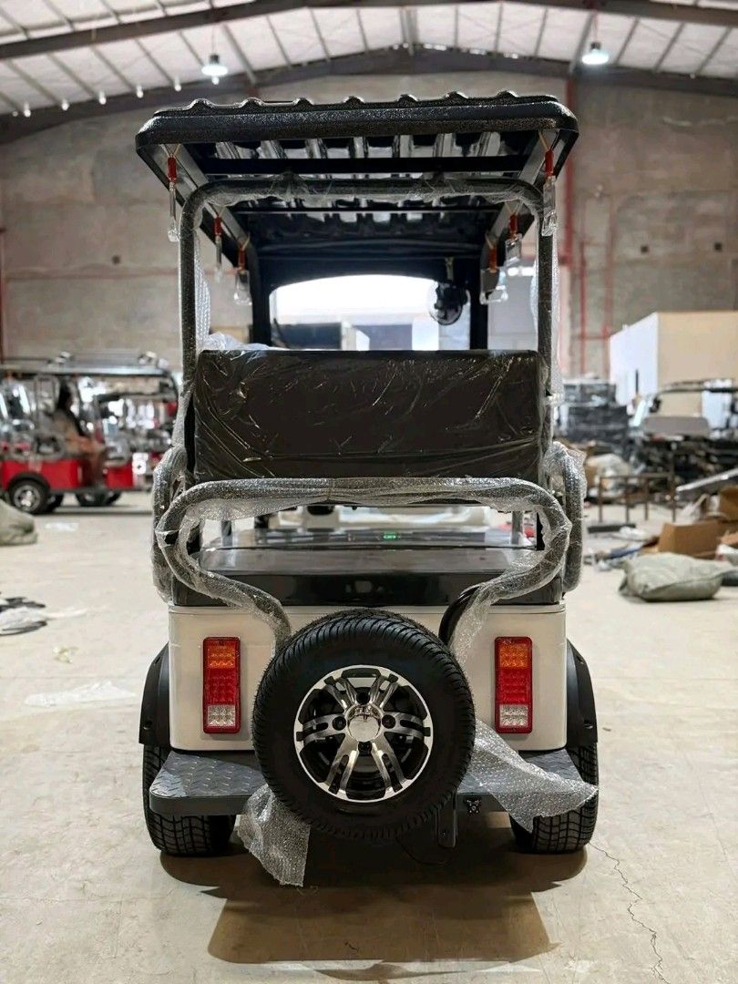 Somero promax (Category: Bicycles) located in Manila. Submitted by saguittarian06 (Listing ID 1427966793, Image 3). Description: SOMERO PROMAX 2.0 6 to 8 seaters!!! MOTOR: 3000w DIFFERENTIAL BATTERY: 60V/52AH MAX SPEED: 35-45KPH MAX RANGE FULL CHARGE: 50-60KM MAX LOAD WEIGHT: 400KG CHARGING TIME: 6-8 HOURS TIRE TYPE: TUBELESS ACCELERATOR: FOOT PEDAL BRAKE SYSTEM: FOOT BRAKE TRANSMISSION: DRIVE & REVERSE INCLUSIONS: • WIPER • RAIN COVER • RACK ROO