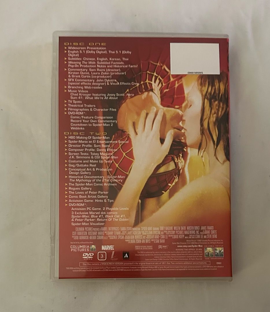 Spider-Man Widescreen Special Edition DVD (Region 3) (Category: CDs & DVDs) located in San Juan City. Submitted by looneybin559 (Listing ID 1427976131, Image 3). Description: Spider-Man Widescreen Special Edition DVD. Includes two discs. Disc one features widescreen presentation, audio options, and special features. Disc two includes more special features, including behind-the-scenes content and a Spider-Man comic archive. The DVD is from Columbi