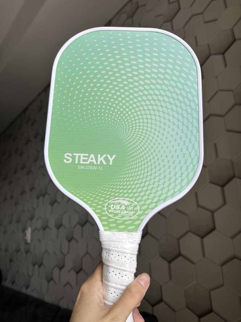 Steaky MK-DSW-1x Pickleball Paddle (Category: Racket and Ball Sports) located in Cagayan de Oro. Submitted by thepickleballseller (Listing ID 1427968621, Image 3). Description: high quality pickleball paddle Honeycomb Core good for beginners 14mm paddle.