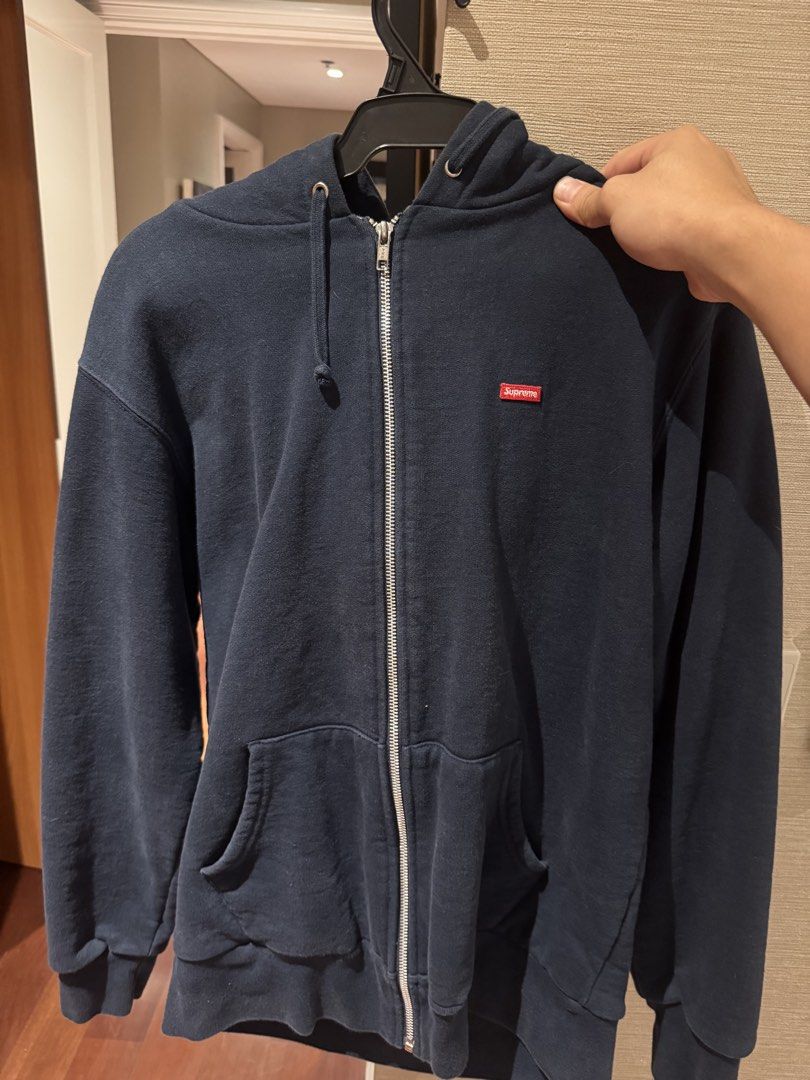 Supreme Navy Blue Zip-Up Hoodie (Category: Hoodies) located in Makati City. Submitted by mikelpan (Listing ID 1428024537, Image 1). Description: Authentic Supreme Navy Blue Zip Small Box Thermal Zip Up Hoodie Size M From NYC, no longer fits me, good condition.