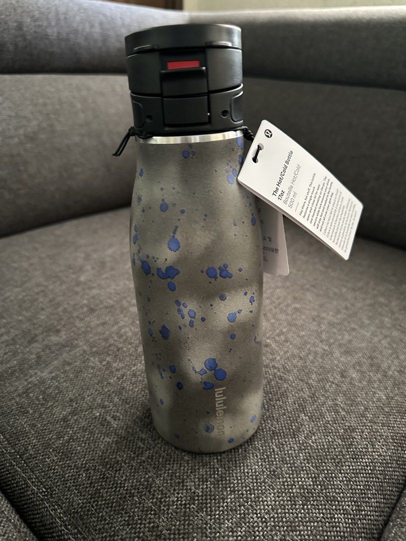 The Hot/Cold Bottle 500ml (Category: Water Bottles & Tumblers) located in Quezon City. Submitted by christopherkirk (Listing ID 1427940056, Image 2). Description: The Hot/Cold Bottle 500ml Lululemon Brand new 2500 only.