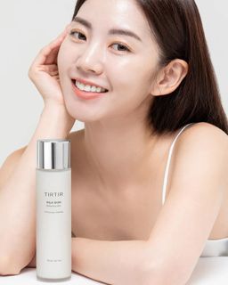 （分類：）位於 。 由 korean__________beauty 提交（商品編號 1427954062，圖片 1）。簡介： 。