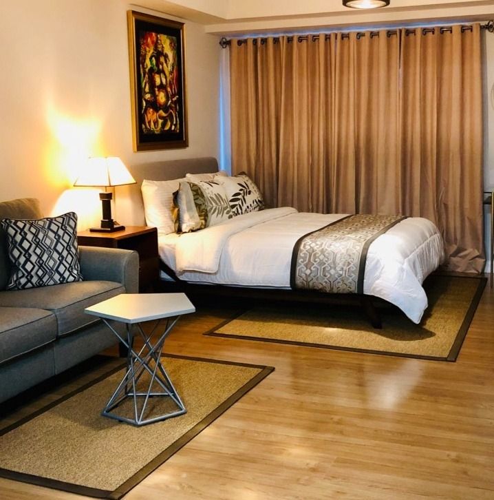 Two Maridien | Studio Condo Unit For Sale - #9521 (Category: Apartments & Condos) located in Makati City. Submitted by everbrightph_09171681688 (Listing ID 1427974972, Image 1). Description: ERE Code: 9521 Unit Details: Studio FA: 36 sqm Fully Furnished Asking Price: Php 9,500,000.00 For best assistance and viewing schedule, call your professional real estate pals today! For Inquires: 0917 168 1688 For Enlistment: 0917 120 3196 Instagram: @‌everb