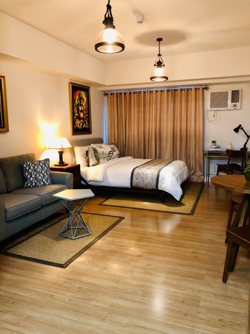 Two Maridien | Studio Condo Unit For Sale - #9521 (Category: Apartments & Condos) located in Makati City. Submitted by everbrightph_09171681688 (Listing ID 1427974972, Image 3). Description: ERE Code: 9521 Unit Details: Studio FA: 36 sqm Fully Furnished Asking Price: Php 9,500,000.00 For best assistance and viewing schedule, call your professional real estate pals today! For Inquires: 0917 168 1688 For Enlistment: 0917 120 3196 Instagram: @‌everb