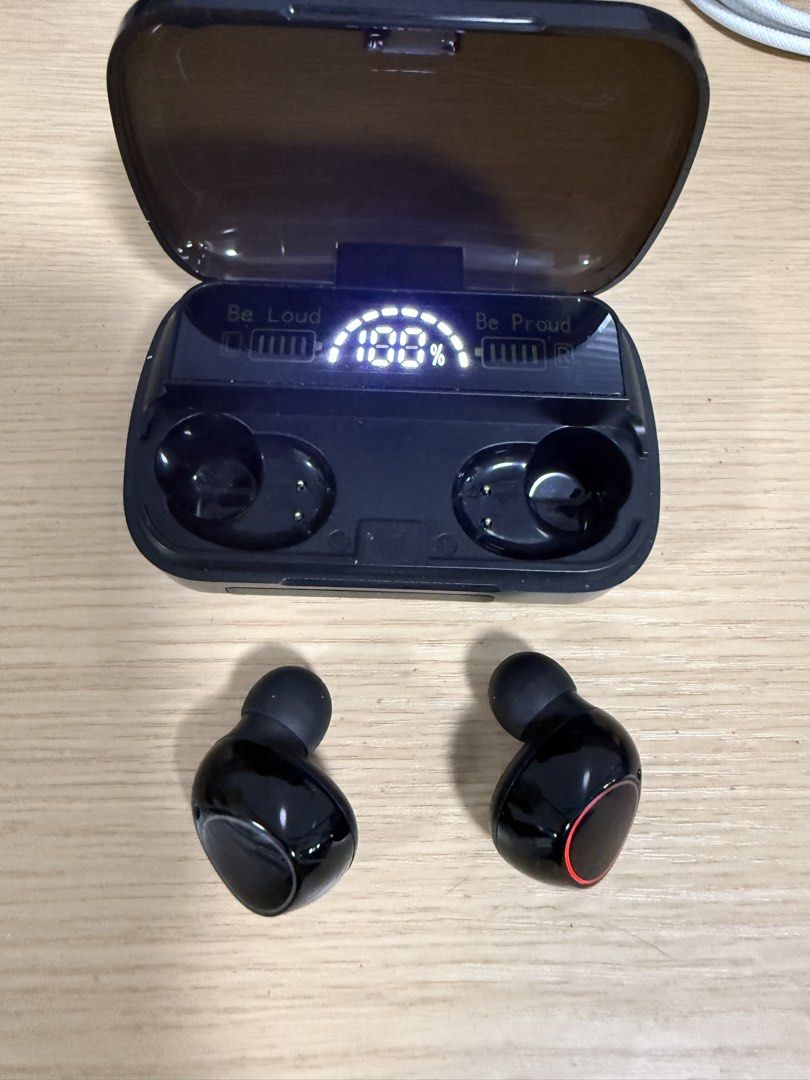 TWS Wireless Earbuds with Charging Case408726975241922561