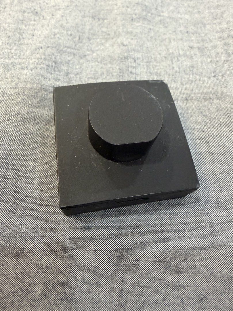Ultrahuman Ring SO8 Charging Dock