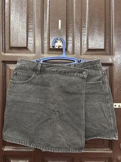 (Category: ) located in . Submitted by mjs.preloved (Listing ID 1427962464, Image 1). Description: .