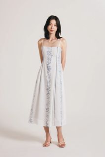 (Category: ) located in . Submitted by pocketfullofclothes (Listing ID 1427993355, Image 1). Description: .