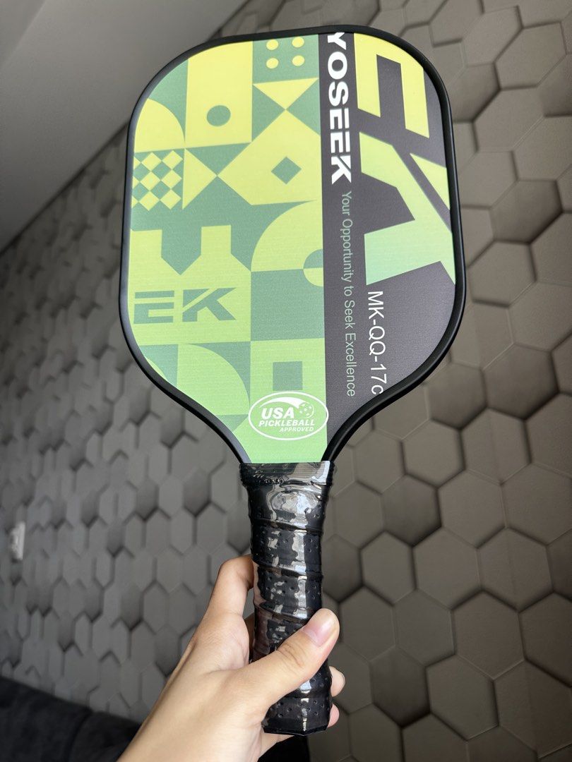 YOSEEK Pickleball Paddle (Category: Racket and Ball Sports) located in Cagayan de Oro. Submitted by thepickleballseller (Listing ID 1427968538, Image 2). Description: high quality pickleball paddle Honeycomb Core good for beginners 14mm paddle.