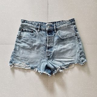 (Category: ) located in . Submitted by wooozy (Listing ID 1428061307, Image 1). Description: .