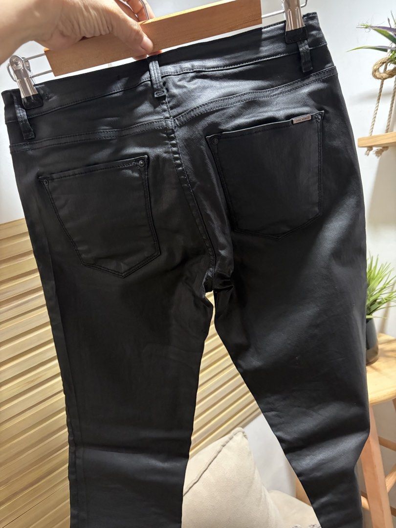 Zara leather jeans (coated) (Category: Jeans) located in Hagunoy. Submitted by declutterwine (Listing ID 1427977465, Image 3). Description: Waist 28 Length 37 Brand new without tag Bought in the US.