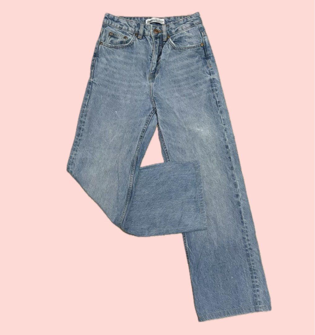 ZARA Straight Leg Jeans Light Wash (Category: Jeans) located in Cavite. Submitted by kaildereta (Listing ID 1428055962, Image 1). Description: -24 inches at the waist, highwaist -Great quality light wash/blue hard denim, slightly distressed style -Functioning button and zipper -Bought from an over run tiktok shop for Php 700+.