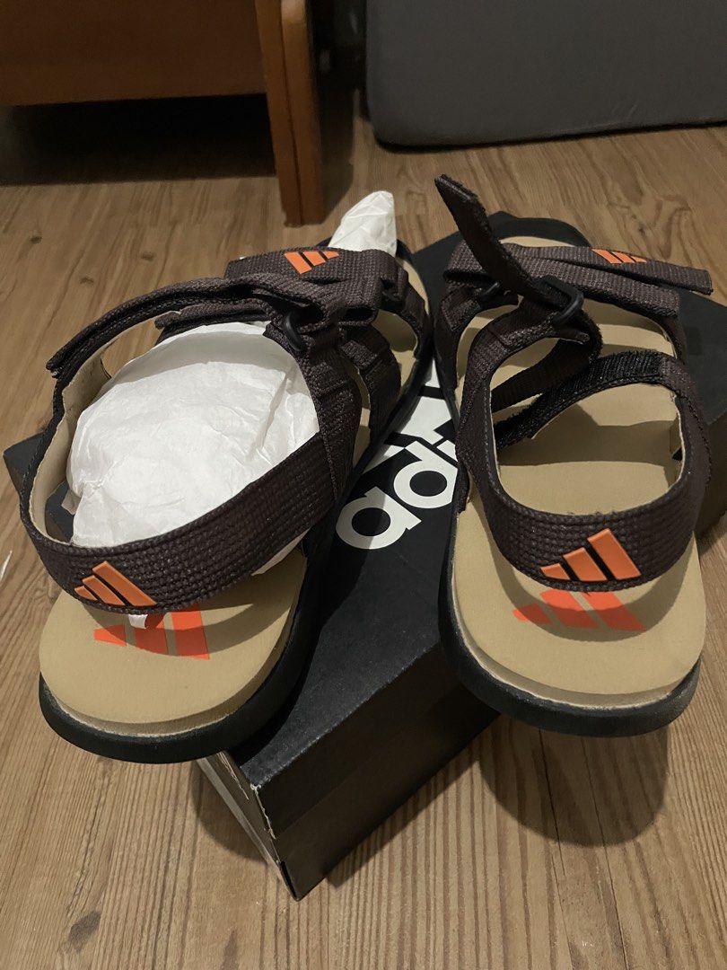 Adidas Glidestar Sandals - Brown/Beige (Category: Slippers & Slides) located in Dasmarinas. Submitted by gotthegoodsph (Listing ID 1428156278, Image 2). Description: Bought it for my father but wrong size. Brand new with box Original price is 1,300 Size details is on the photo .