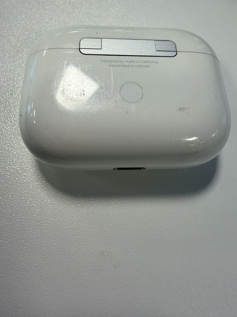 Apple AirPods Pro 1407732467061248001