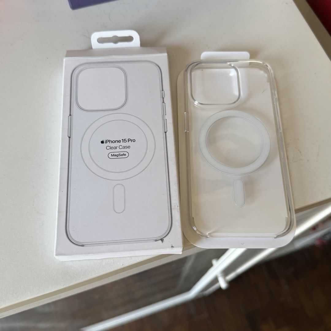 Authentic Apple Case for Iphone 15 Pro (Category: Cases & Sleeves) located in San Pedro. Submitted by hygo.mnl (Listing ID 1428158277, Image 1). Description: Opened, but unused (already upgraded day after purchase of this case lol) Orig price: 3,390 💸 payment first policy 🛵 shipping fee at buyer’s expense (j&t or lalamove only).