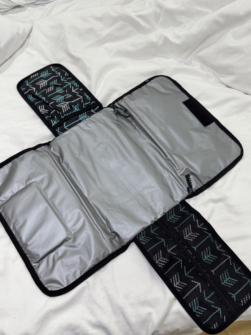 Baby Changing Mat (Category: Changing Mats & Accessories) located in Cavite. Submitted by shopizzy (Listing ID 1428229722, Image 1). Description: Brand New.
