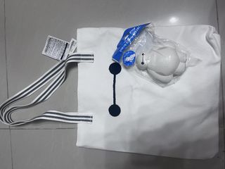 （分類：）位於 。 由 woojgun 提交（商品編號 1428208512，圖片 1）。簡介： 。