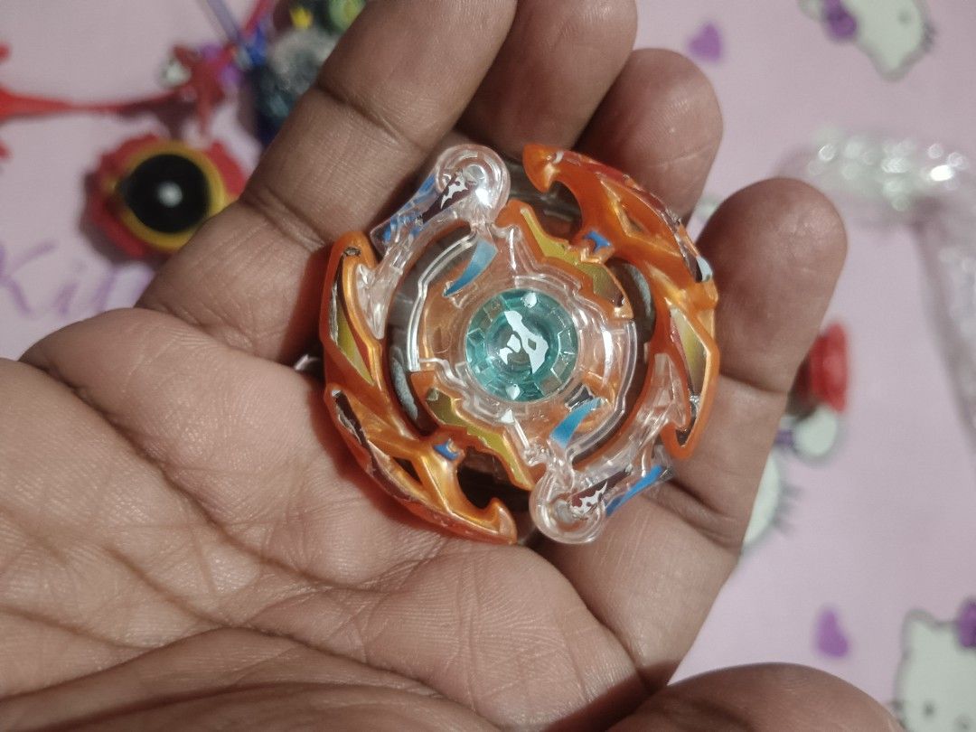 Beyblade Burst Set (Category: Action & Battle Toys) located in Pasig City. Submitted by rednaxela_rich (Listing ID 1428228501, Image 2). Description: 5pcs Bayblede set as is.