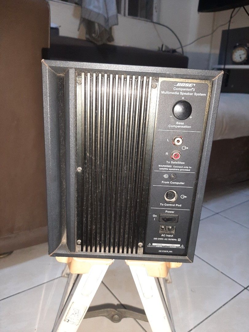 Bose Companion 5 Multimedia Speaker System (Category: Soundbars, Speakers & Amplifiers) located in Manila. Submitted by bukakong.67 (Listing ID 1428252281, Image 2). Description: Bose companion3 series1,dala na lng kayo control pang test if ever,pick up only. Plaridel Bulacan area. Thanks and God Bless! laridel Bulacan area.